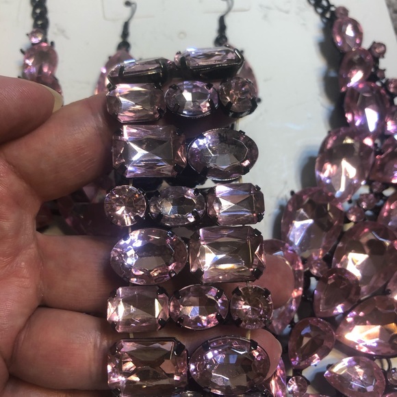 💗HUGE Pink Rhinestone Statement Set 💗 - Picture 3 of 4